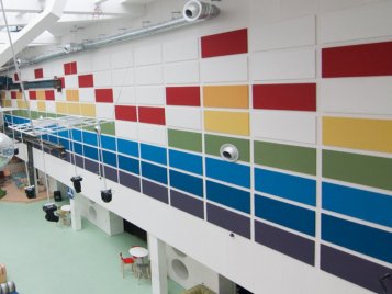 Disko sála Kočkovce s panelmi Modular