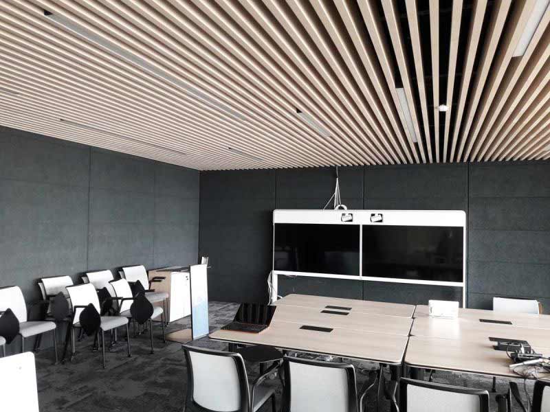drevene lamely  a panel Hard na stenách silver Grey