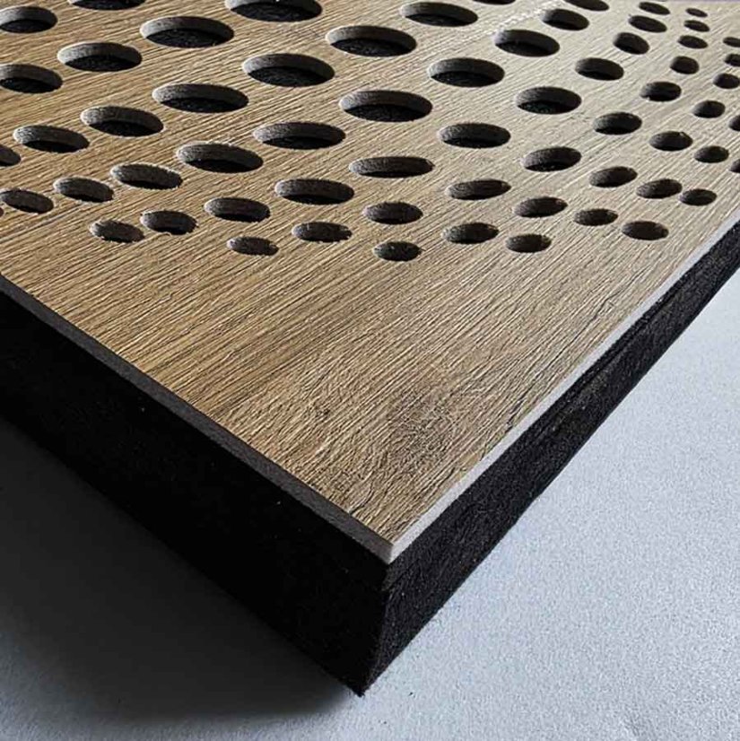 čierna hrana panelu