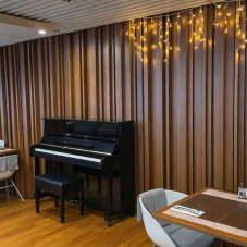 Felt wood lamely v roznych hlbkach