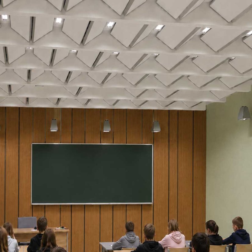 Panel Akufon s panelmi Baffle na strope