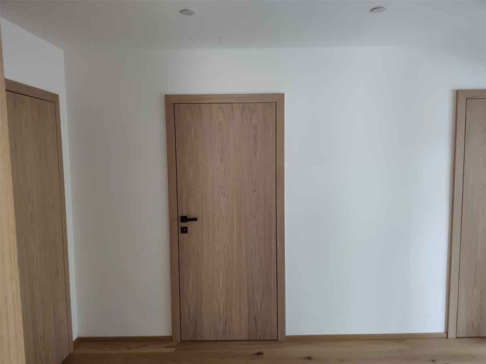 Chodba so zlou akustikou